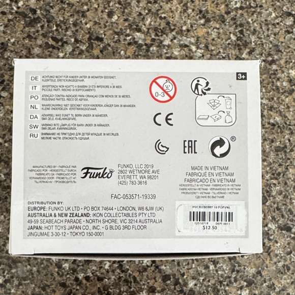 NEW Funko Pop Star Wars The Mandalorian Incinerator Stormtrooper Bobblehead #350 - Picture 4 of 7